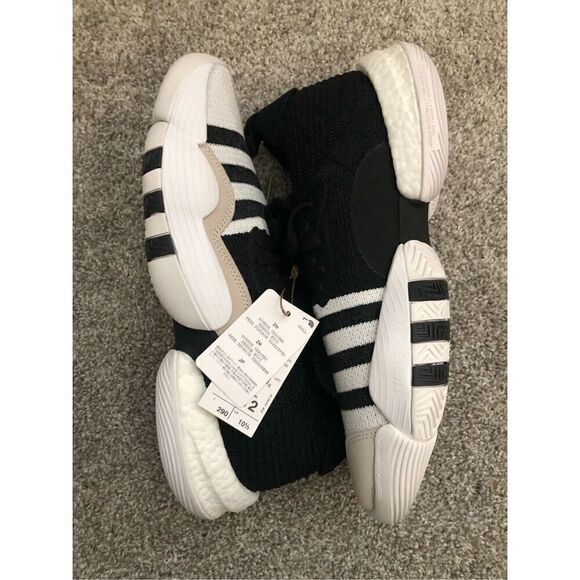 Adidas Trae Young 2 Low Super Villain Basketball Sneakers Men’s Size 11 - Picture 4 of 7